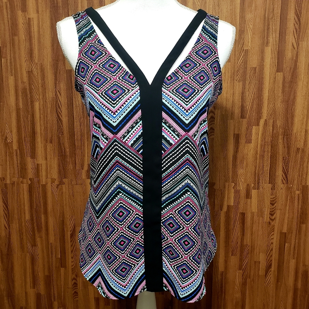 Candies Double V Cutout Shell Tank Sz XS N… - Picture 2 of 8